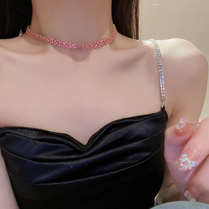 Elegant Diamond Choker Necklace - Japanese & Korean Inspired Fashion Accessory