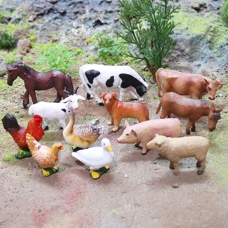 12pcs/set Mini Simulated Poultry Animals Set Model Pig Horse Cow Dog Duck Sheep Home Decor Toys For Children Christmas Gifts