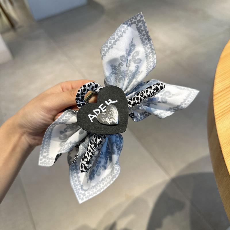 Bohemian Style Bow Hair Claw Cashew Paisley Shark Clip Large Size Hair Clips Boho Vacation Headwear Women Hair Accessories