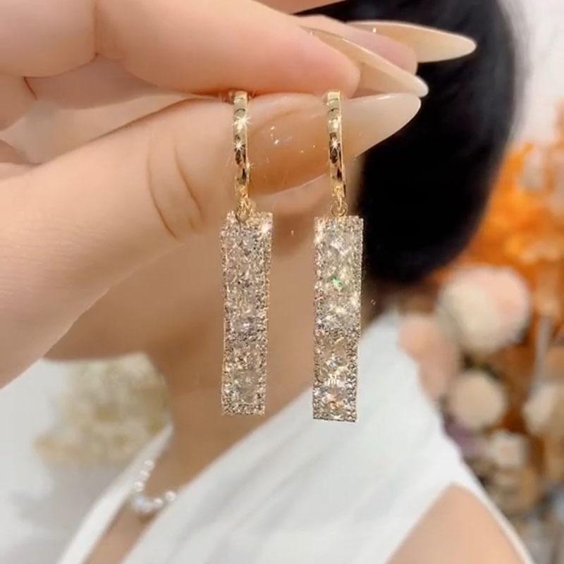 Small Niche Design, High-end Feel, Light Luxury Temperament, Geometric Rectangular Tassel Earrings, Exquisite and Versatile Fashion Earrings