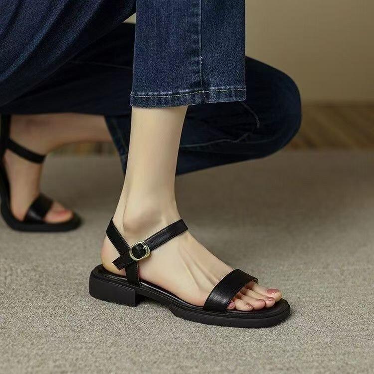 Flat-soled Sandals Women's 2025 Summer New Korean Version Versatile and Comfortable Outer Wear Simple Cool Super Fairy Princess Style Sandals
