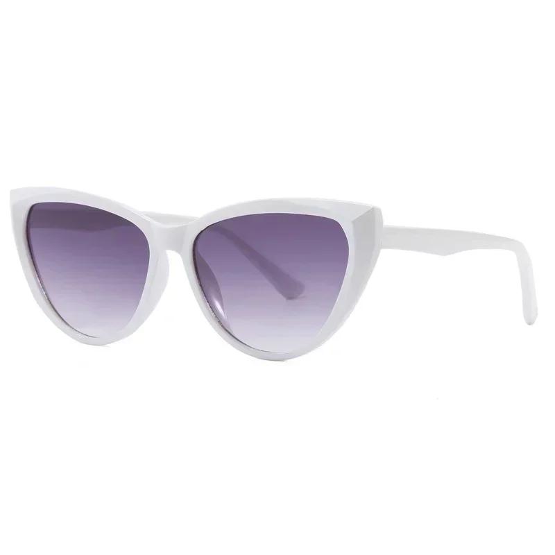 Retro Ultra Light Cat Eye Frame Multi-Color Sunglasses Men'S And Women'S High-Definition Uv Resistant And Sunscreen Glasses