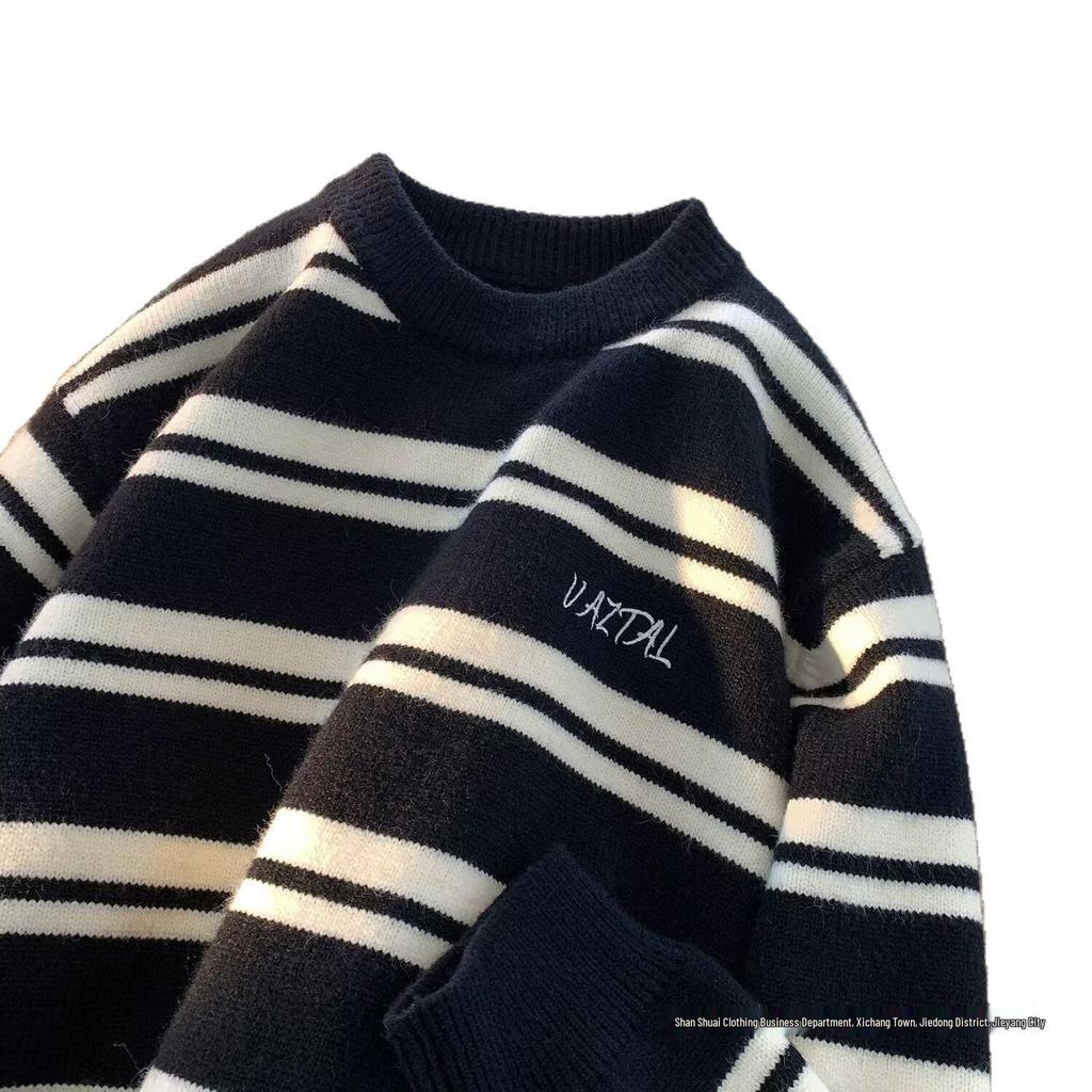 Unisex Retro Striped Soft Sweater: Warm, Cozy Knitwear for Autumn/Winter