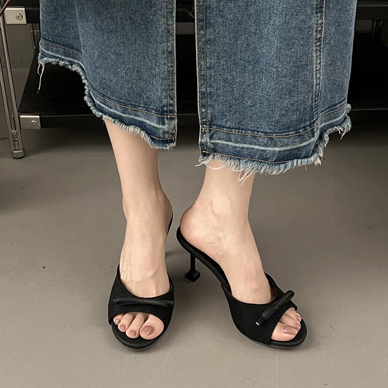 

Мода 2025 Новые Летние Женские Шлепанцы с Бантом-бабочкой Модные Шлепанцы с Открытым Носком Женские Сексуальные Туфли-лодочки для Вечеринки в Ночном Клубе 35 чёрный