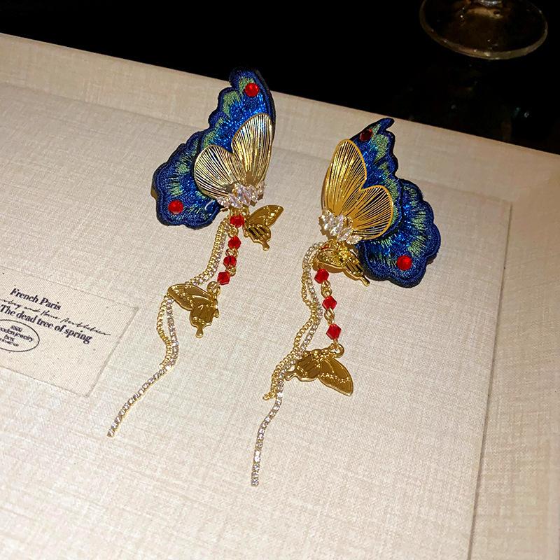 

Silver Needle Diamond Butterfly Tassel Earrings Light Luxury Ethnic Style Long Earrings National Style Fashion Design Earrings