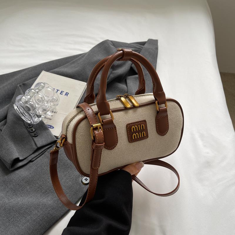 

Женская сумка новая универсальная модная на плечо кроссбоди коричневый