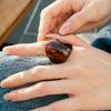 Neue Trendige Große Fingerringe für Damen Vintage Übertrieben Bernstein Farbe Harz Temperament Geometrischer Fingerring Punk Schmuck