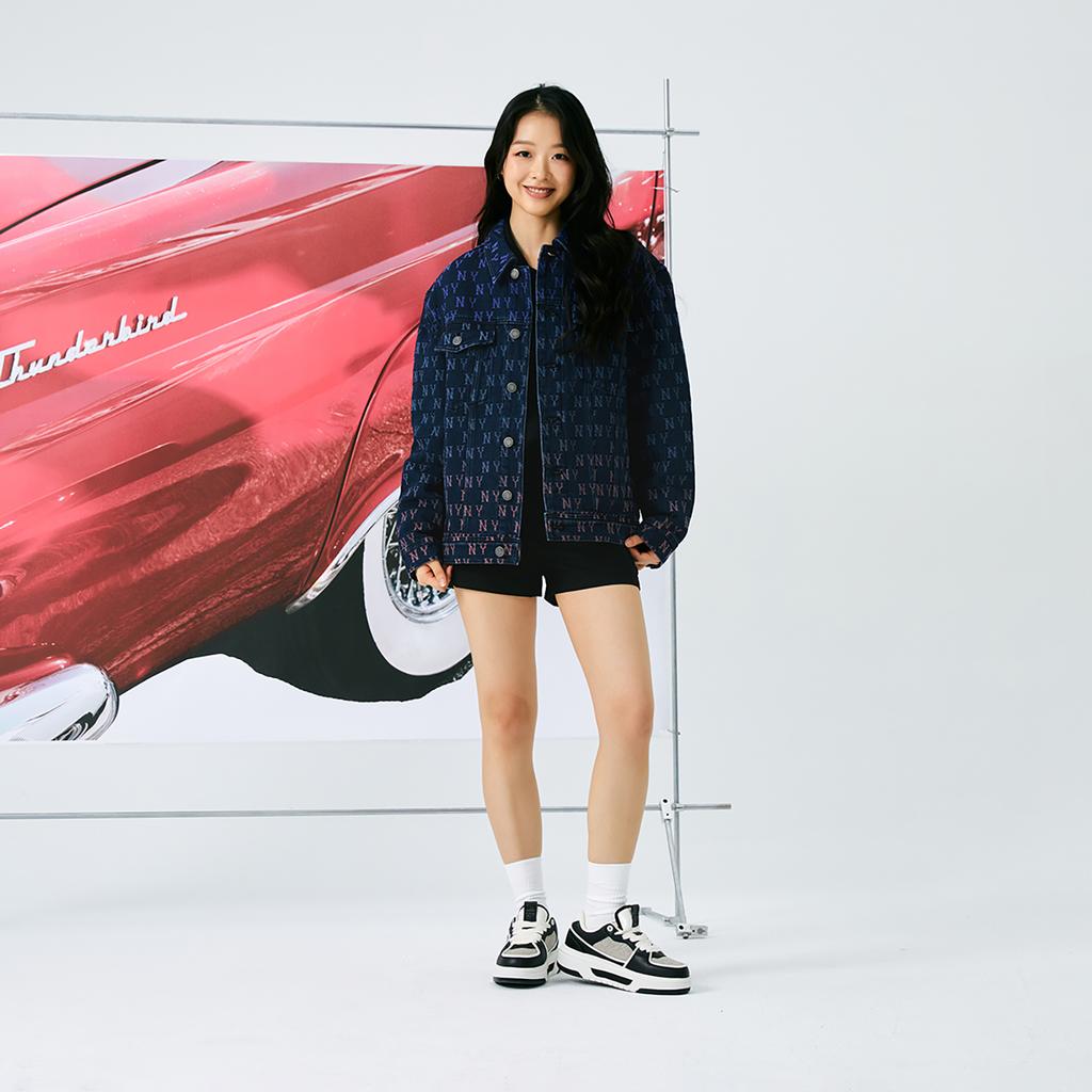 New MLB New York Yankees Jacquard Dia Monogram 24FW Denim Jacket Unisex Indigo 3ADKM0144-50INS