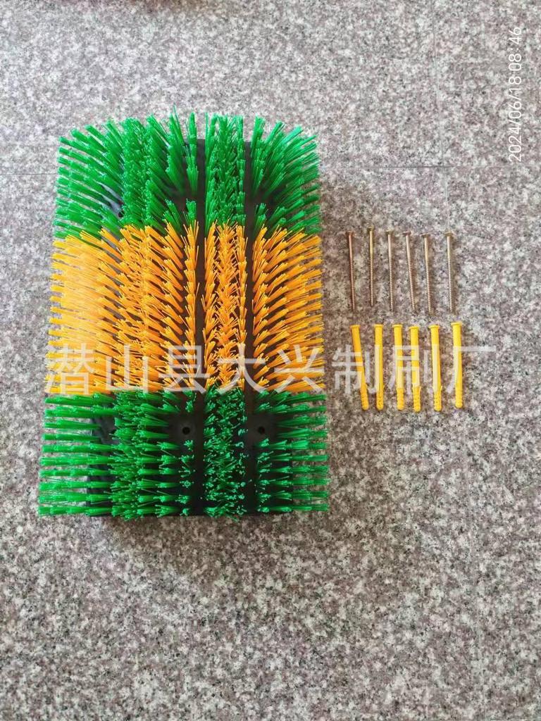 Bardzo Duża Składana Szczotka do Ciała Krowy – Trójsekcyjna Rolka do Masażu i Drapania do Czyszczenia Zwierząt Gospodarskich