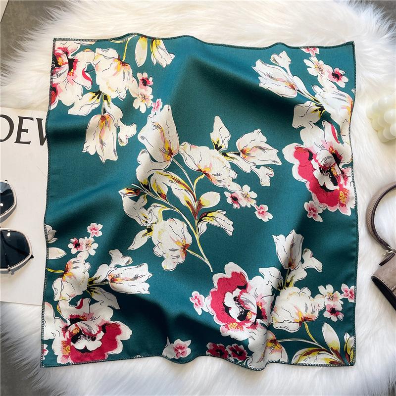 50 * 50 cm vår och höst sidensjalar Mångsidig dekoration Professionell små fyrkantiga halsdukar Nackskydd Bindningsväska