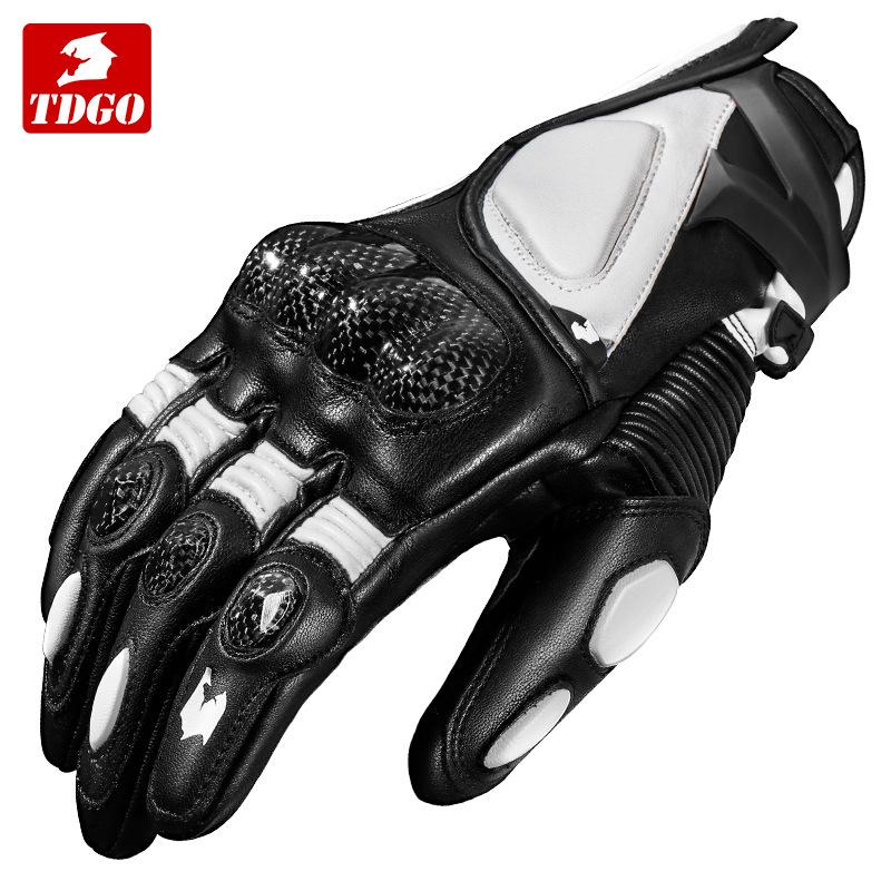 

Full-Touch Waterproof Carbon Fiber Motorcycle Gloves - Anti-Fall, Four-Season Safety Protection M