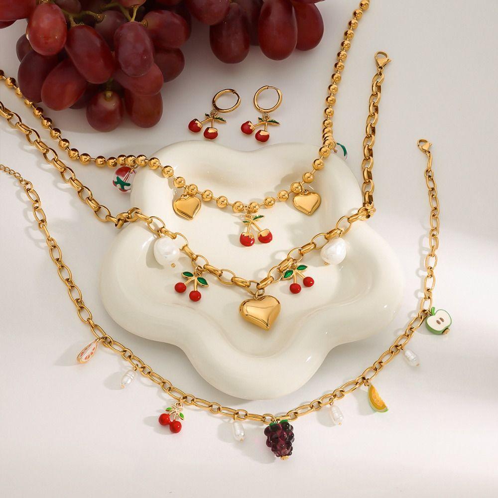 Retro European Style Strawberry Necklace Fruit Series Love Chain Choker Cherry Bracelet  Travel