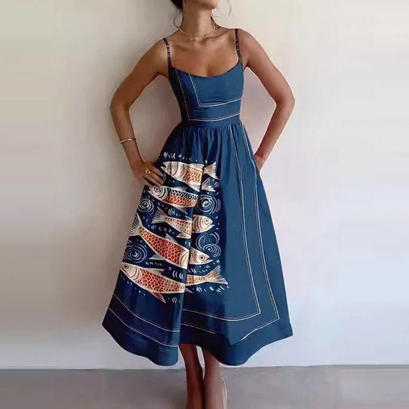 European and American Sexy U-Collar Waist Hugging Pleat Sling Big Hemline Dress Women Sexy Suspender Dress