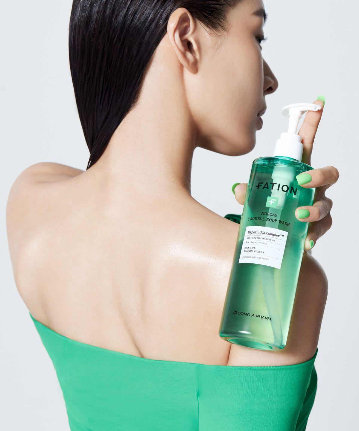Noscarine Trouble Body Wash 490ml