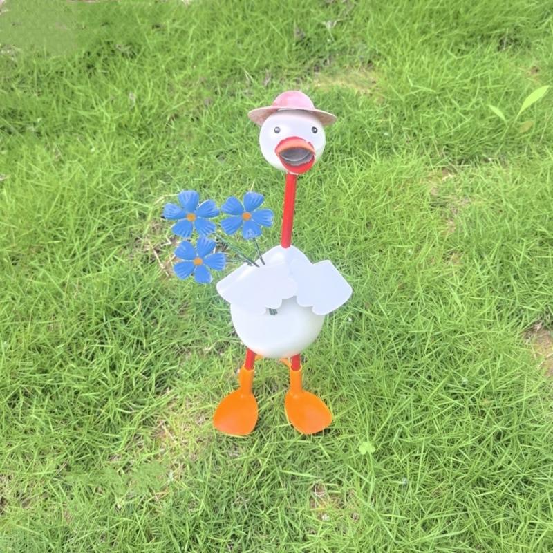 Funny Duck Figurine Ornaments Decors Duck Statue Craft Succulents Decorations Sculpture for Home Garden Outdoor