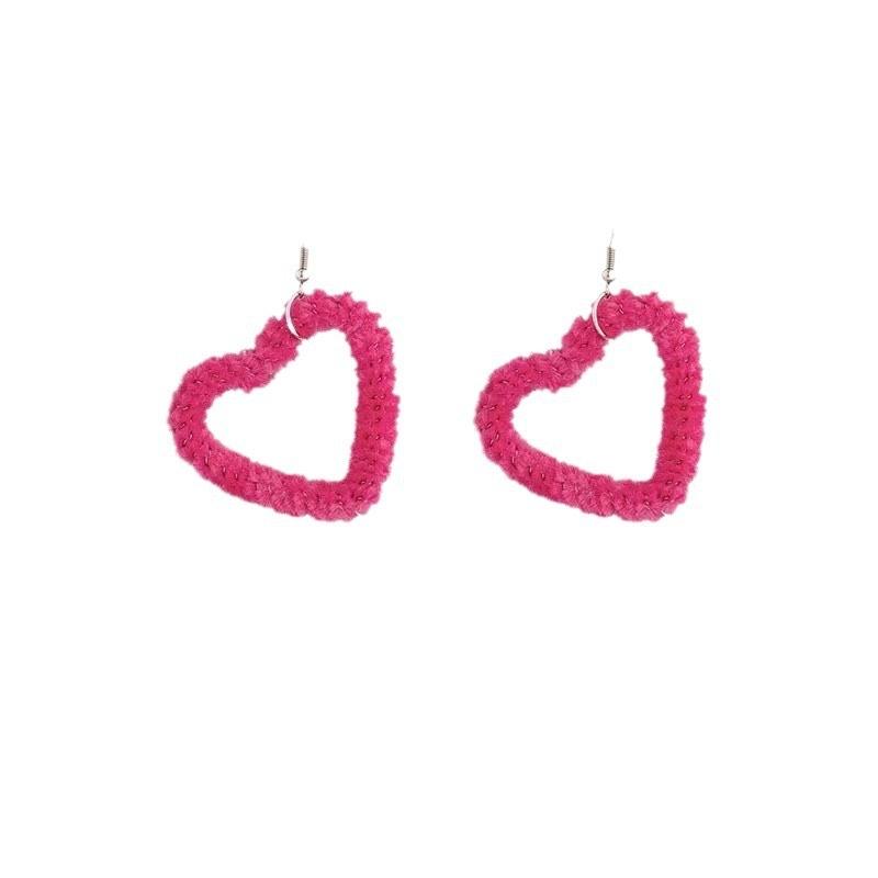 Cute Barbie Pink Stud Earrings Exaggerate To Show The Face, Thin And Big Love Plush Rose Red Bouncy Earrings Earclips