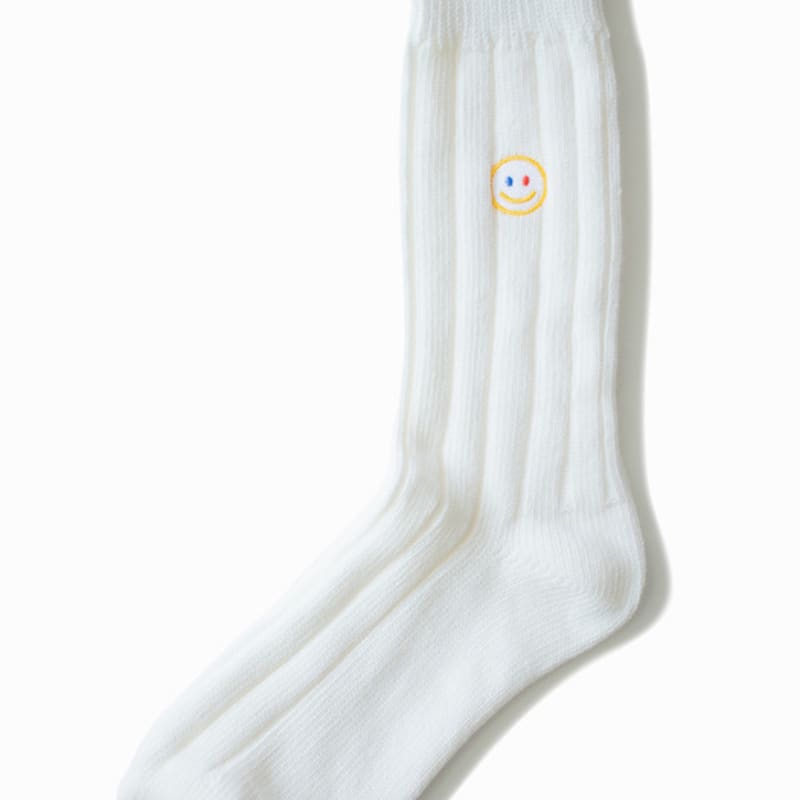 SNOOZY Smile Embroidered Knit Socks - White