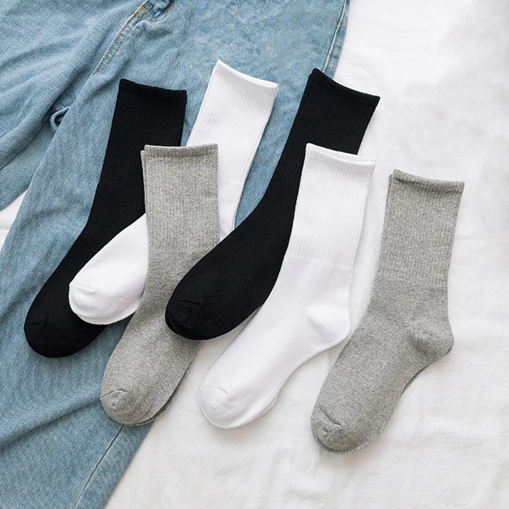 New Soild Colors Unisex Cotton Socks Harajuku Black White Skateboard Street Style Casual Fashion All-match Women Girls Socks