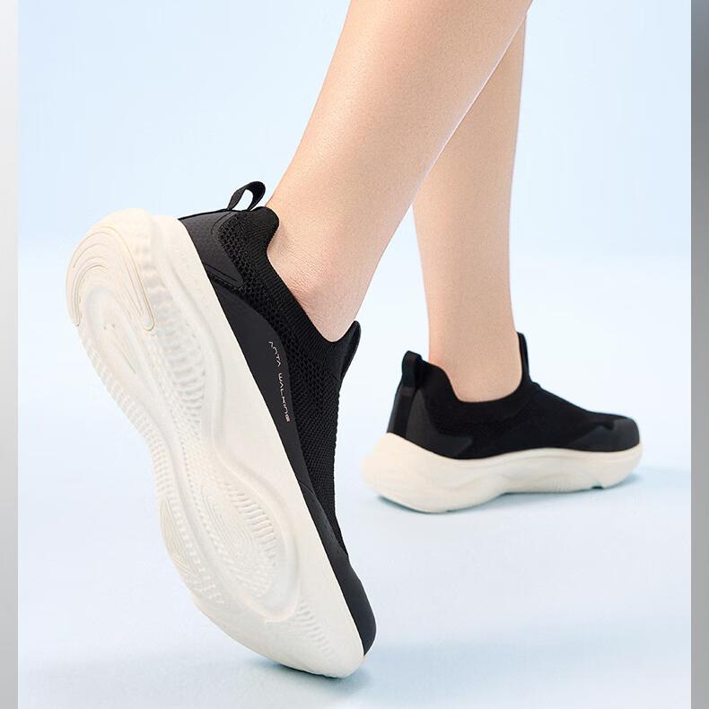 Anta Training Series Shock Absorbing Durable Breathable Lightweight Low Top Training Shoes Women Sneakers Black 122427701-1