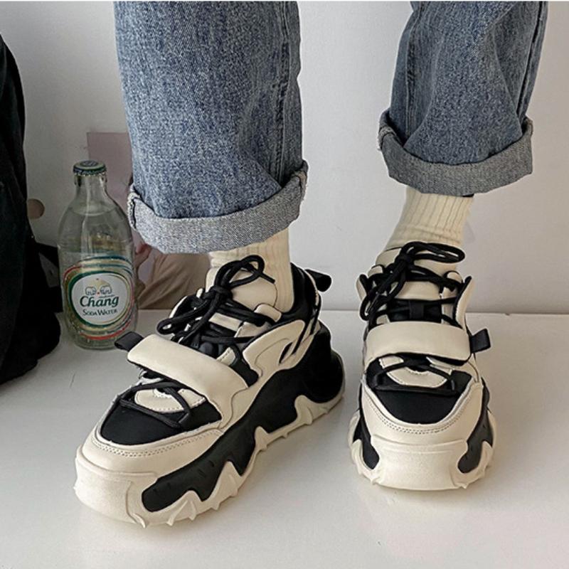 Korean Version Thick Bottom Elevated Increase 2024 New Fashion Casual Simple Comfortable All-match Women Shoes Autumntime