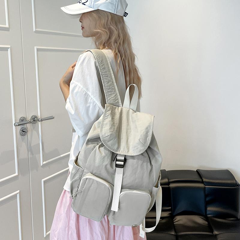 Waterproof Nylon Lightweight Large Capacity Multi-Pocket Backpack Women's Outdoor Travel Backpack