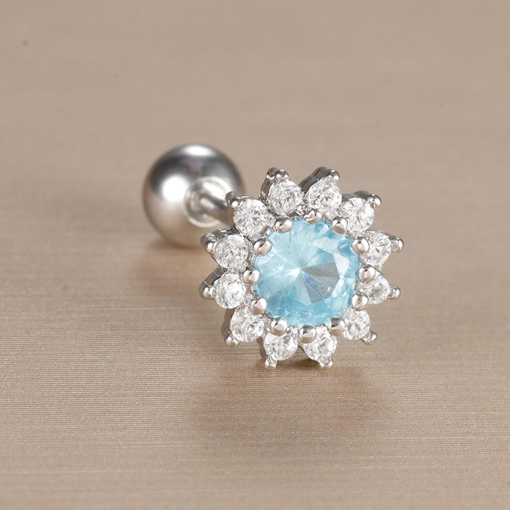 

1 шт. серьги-гвоздики из нержавеющей стали с цветком из циркония для женщин, изысканные стандартные украшения для пирсинга хряща мочки уха