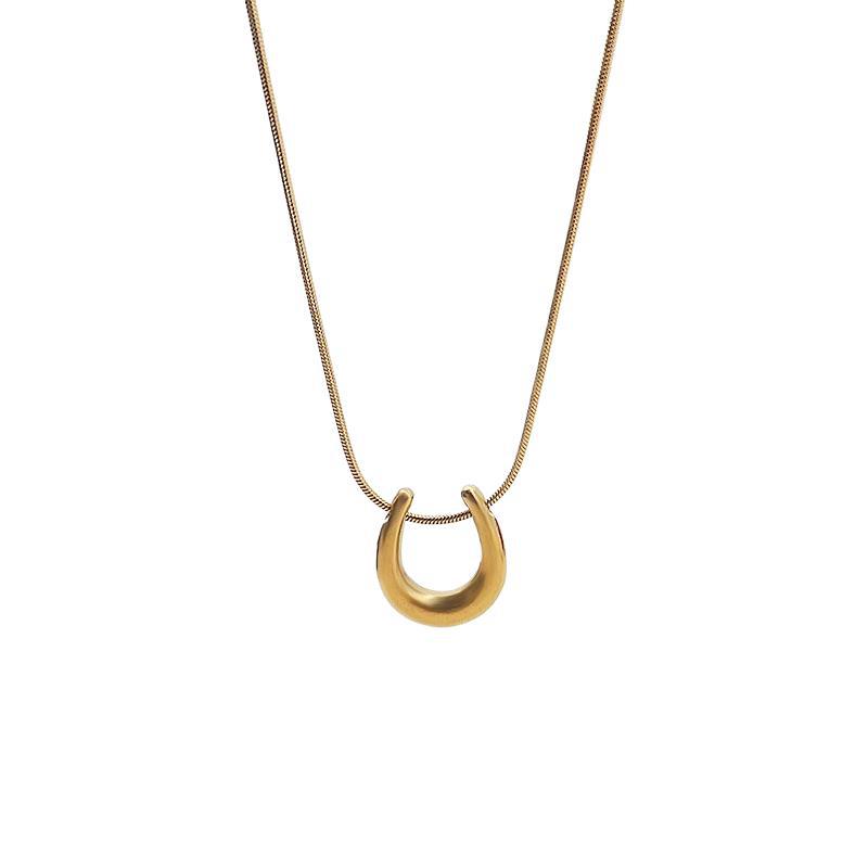 Titanium Steel Simple Horseshoe U-shaped Pendant Sweater Chain Versatile High-end Clavicle