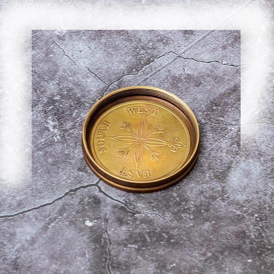 Brass Engraved Tortoise Compass 10.16 cm Steampunk Nautical Compass  Navigation Tool