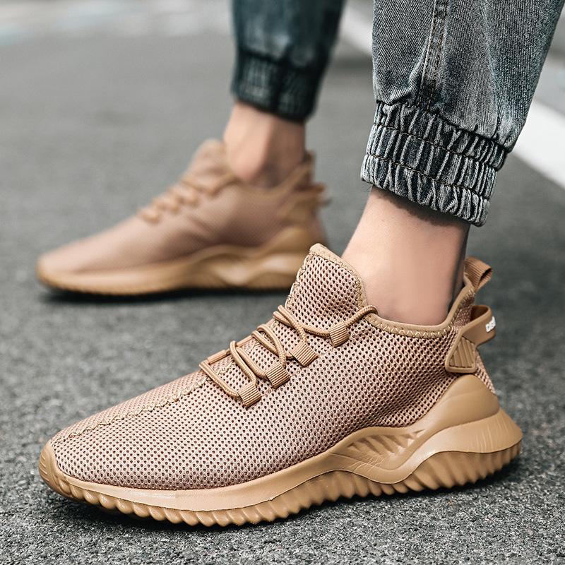 

Casual sports shoes 22 spring new fly-woven mesh running shoes 46 темно-коричневого кольору