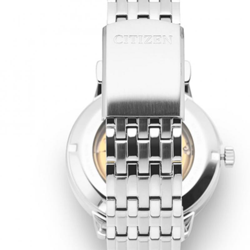 Citizen Men S Metal Watch Nj0080 50a