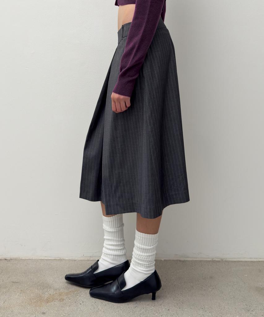 Daiaegeuneol Low Rise Midi Skirt (Grey)