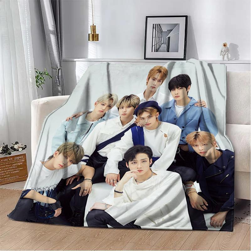 3D KPOP S-Stray-K-Kids Throw blanket Picnic blanket Warm Flannel blankets Home Couch bed linings blankets for beds Birthday Gift