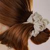 Mellotory Shirring Satin Scrunchie (ivory)