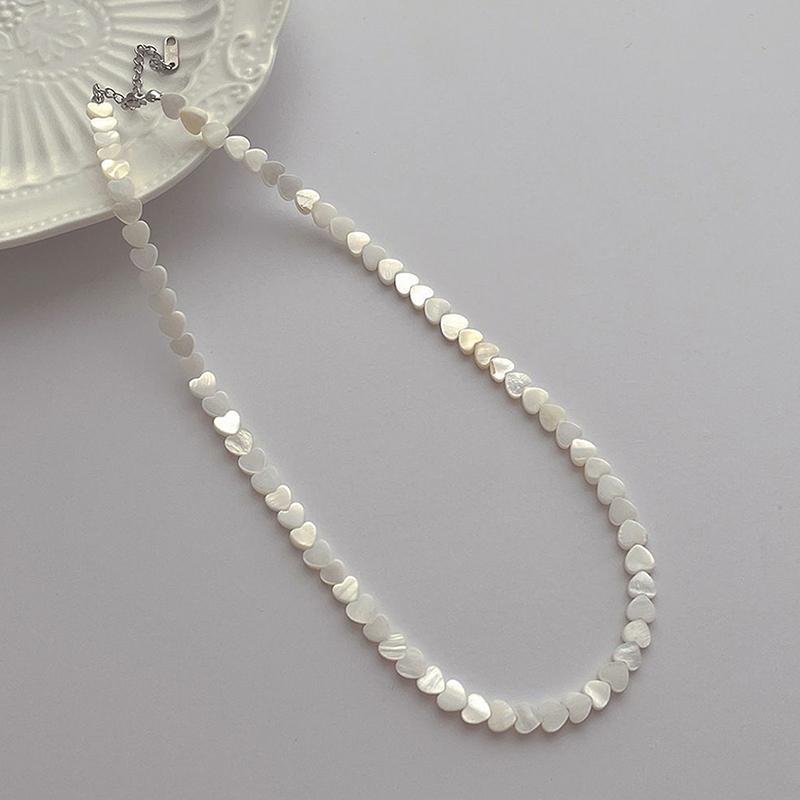 

Ювелирные изделия Простое ожерелье в форме сердца из ракушек для женщин и девушек, милый пляжный стиль, универсальная цепочка для ключицы