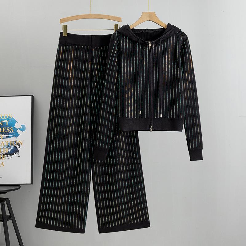Conjunto de Calças de Perna Larga e Cardigã de Malha com Capuz - Moda Europeia Feminina Casual Outono/Inverno com Detalhes em Strass