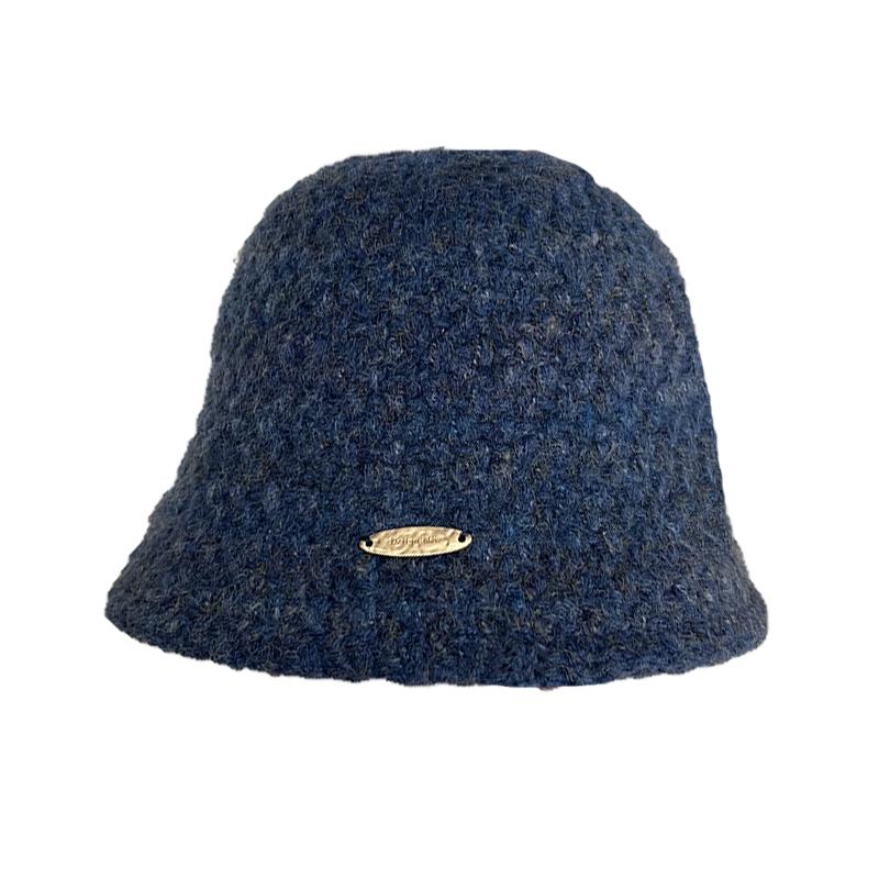 Plüschverdickter Fischerhut Damen Herbst und Winter Fortgeschrittenes Gefühl Warmer gestrickter Fischerhut Einfacher Gesichtsschutz Beckenhut Zeigt kleines Gesicht