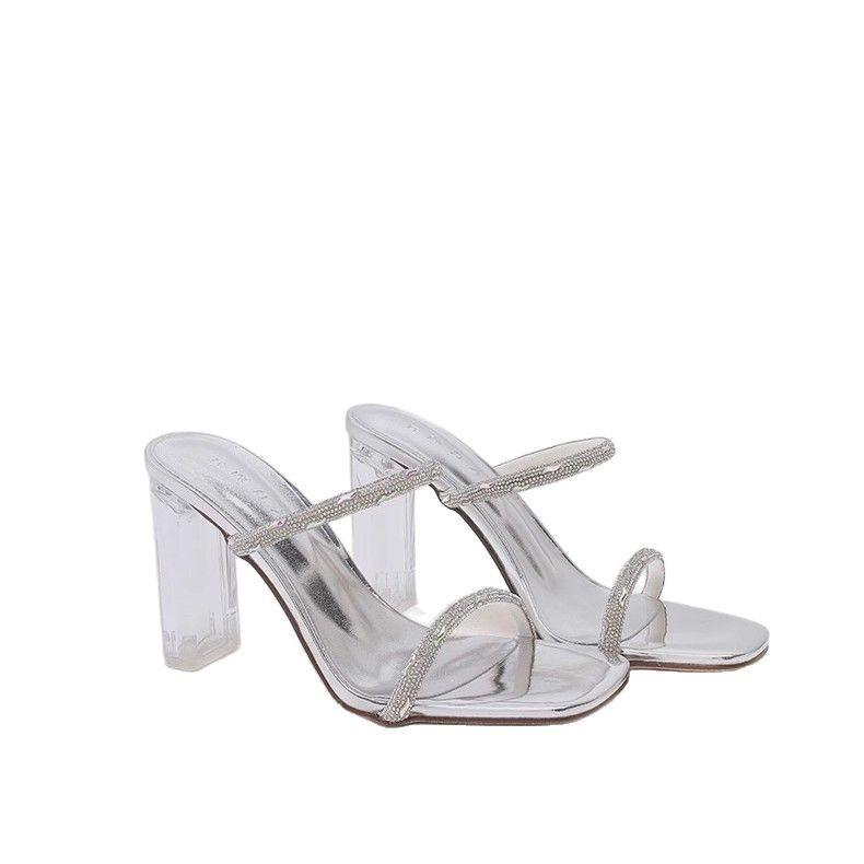 Neue Sandalen mit dickem Absatz und Strasssteinen in Nude mit Rock, hohe Absätze, coole Pantoletten für Damen-Sommerbekleidung