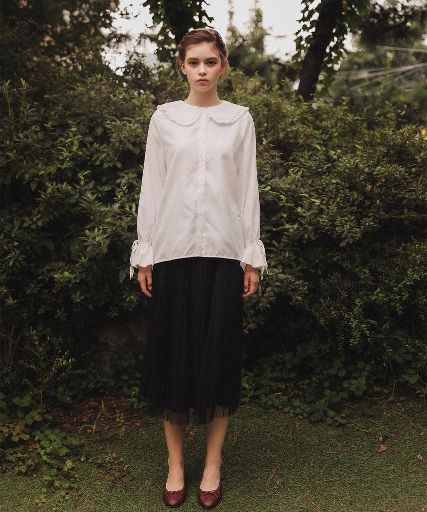 HYBERNAT Frill Collar Embroidered Shirt White
