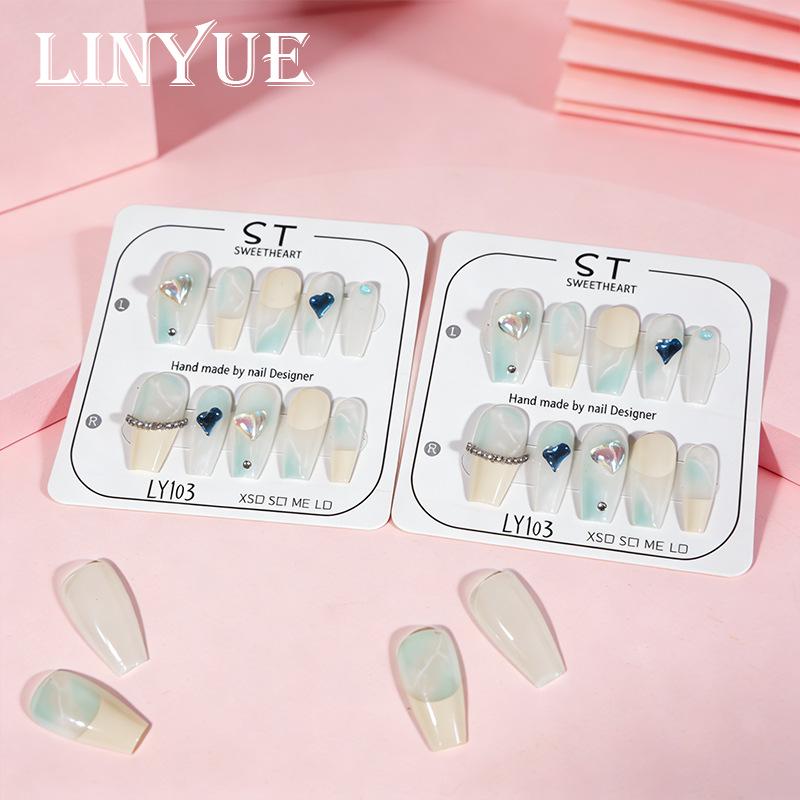 Gradient Milky White Heart Rhinestone Nail Art Stickers - Short Versatile Daily Wearable Tips