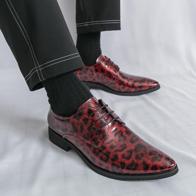 Men Derbys Oxford Leopard Print Personality Nightclub Leather Business Shoes Men's Tuxedo Wedding Dance Shoes Red Green Plus Size