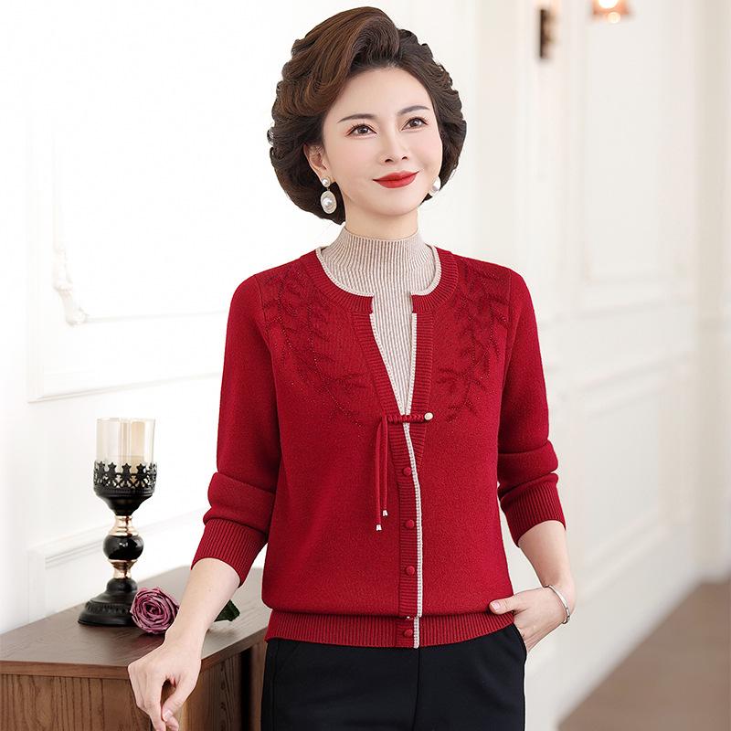 2025 Stylish Winter Top for Middle-Aged & Elderly Women - Fake Two-Piece, Velvet-Lined, Thickened Sweater