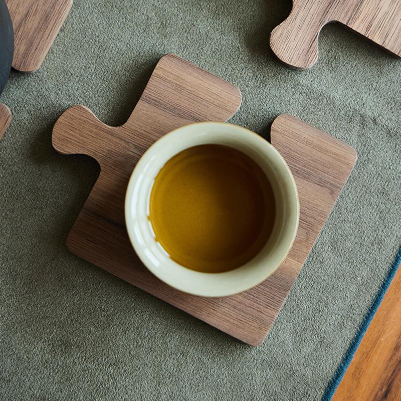 1Pc Walnut Wood Coaster Cup Mat Wooden Mug Coaster Table Placemat Creative Drink Coaster Cup Holder for Glasses Kitchen Gadget