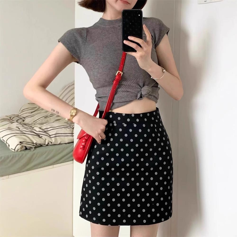 

Женская юбка миди в горошек 2025: Летнее А-силуэтное, стройнящее с высокой талией, облегающее бедра и с универсальным комбинированным дизайном 4XL