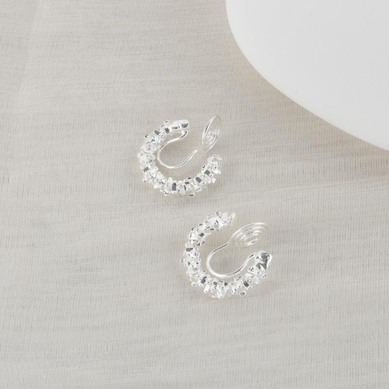 Orecchini Dolci da Fatina Stile Coreano Senza Foro: Design Versatile, Chic e di Alta Gamma per Zampironi.