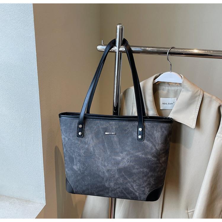 Fashion Large-capacity Temperament Handbag, Summer New Versatile, Shoulder Underarm Bag To Work