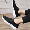 Fashion New Running Shoes for Men Breathable Sports Shoes Light Weight Fashion Summer Mesh Breathable Sneakers for Men