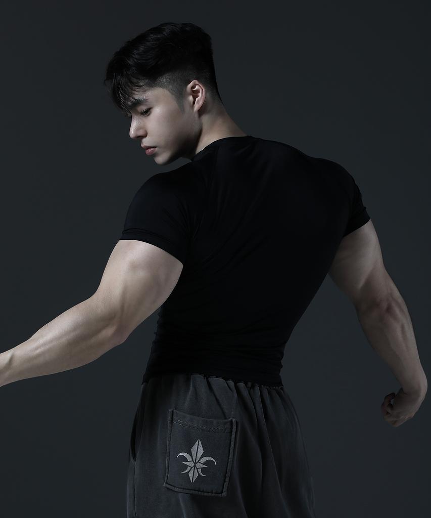 CARMID Silver Logo Compression Short Sleeve [Black]