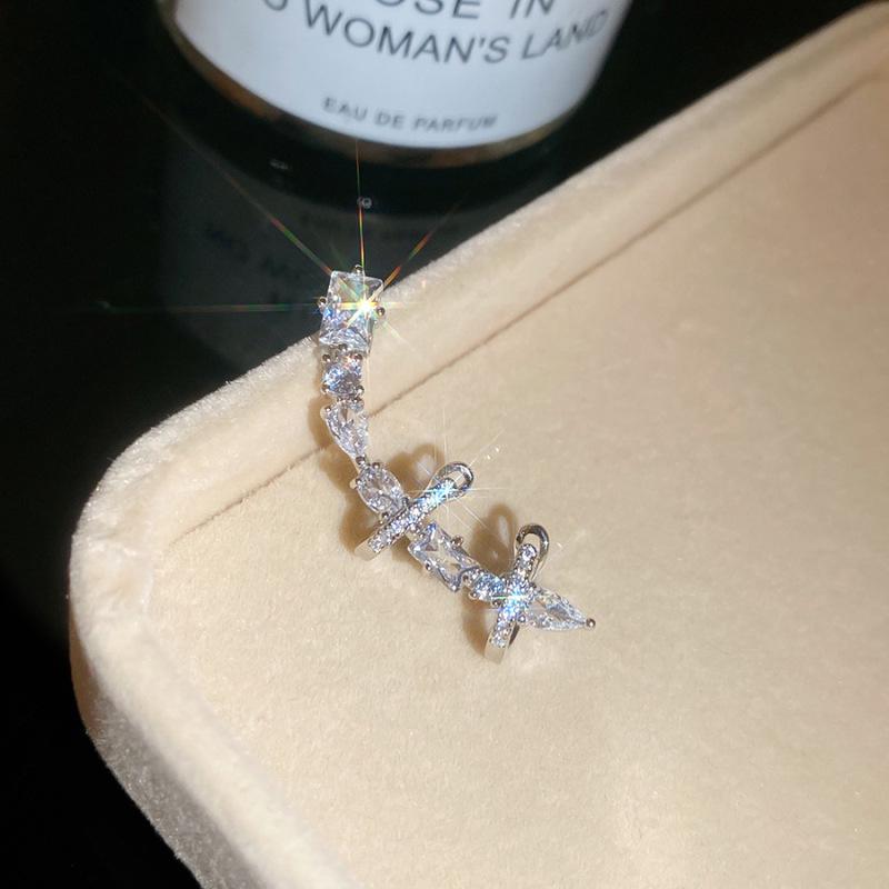 Zircon Square  Water Drop Diamond Ear Cuff - Luxury French Elegant Style