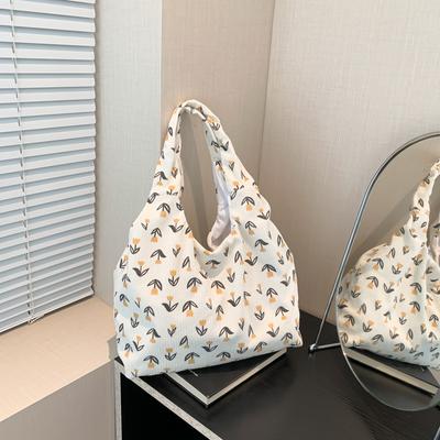 Small Fresh Casual Large Capacity Tote Bag Canvas Large Bag Women's 2024 New Spring and Summer Beautiful Fashion Shoulder Bag