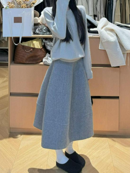 Korean A-Line Grey Wool Knitwear & Half Skirt Set - 2025 Autumn/Winter Collection